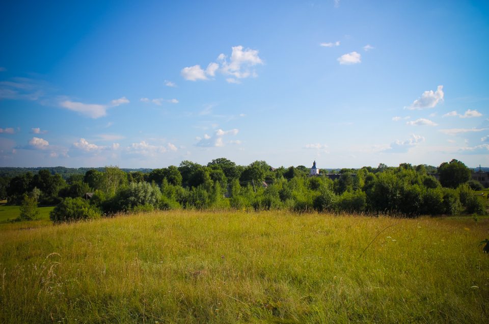 Location of the 6 travelling cup-marked stones of the Vinakalns Hill