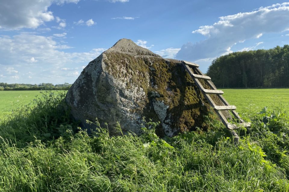 Gatis Kalniņš. Melkitaru trough stone