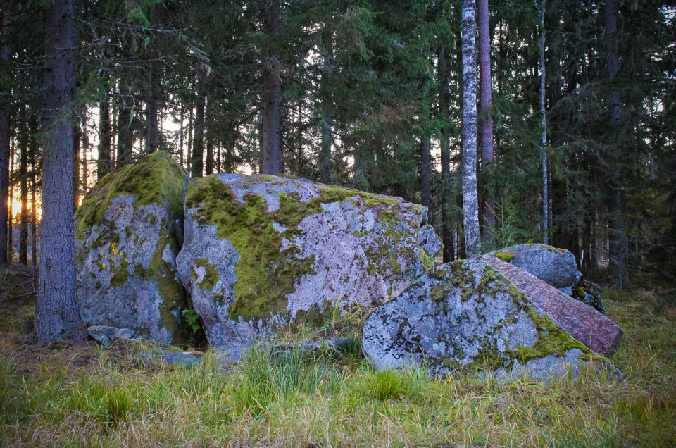 Akmeņkalni Devil’s Foot Stone